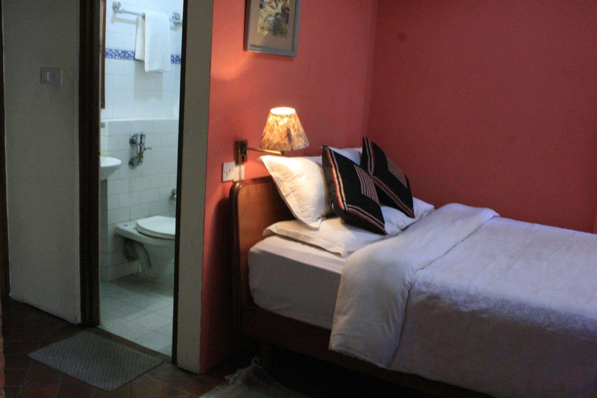 Heritage Home Hotel And Guest House Katmandu Eksteriør billede